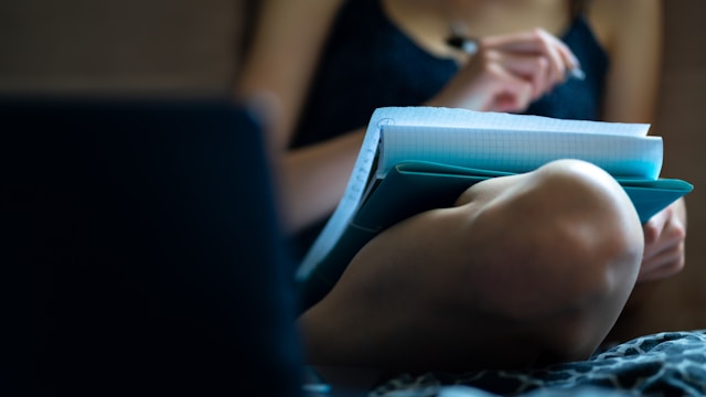 Ghostwriting Services in Higher Education: A Student’s Secret Weapon for Writing a Dissertation or Thesis